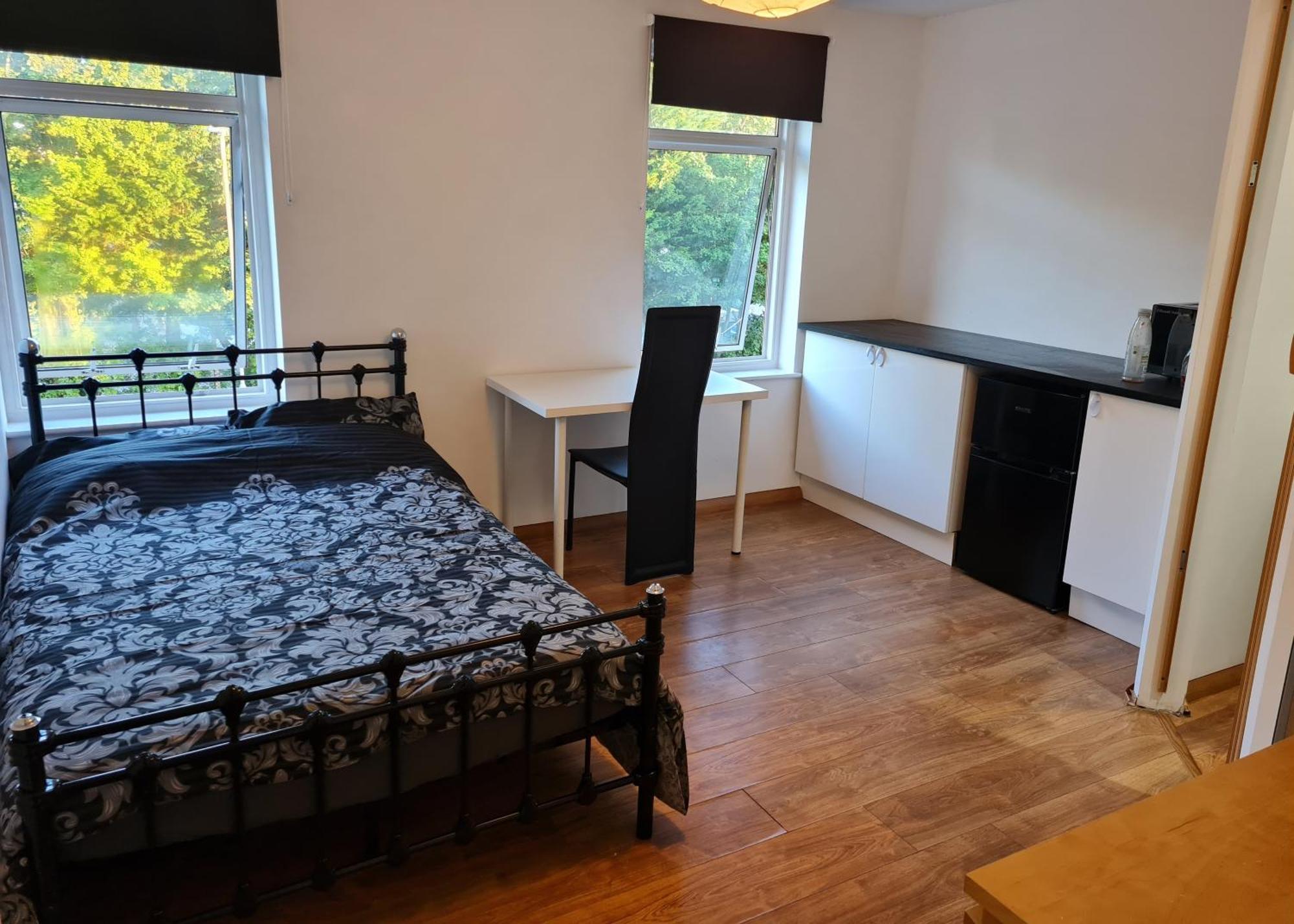 Luton, Lu3 Double Ensuite Room Luton  Exterior photo